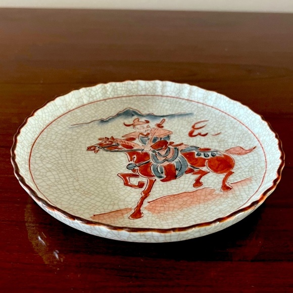 Andrea by Sadek Japanese Porcelain Hand Painted Wine Bottle Coaster Warr… - Picture 3 of 5